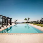 Sky Hills Villa *