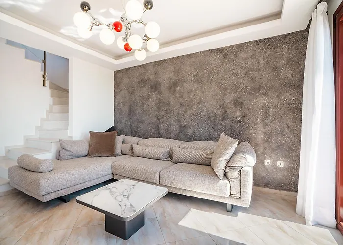 Sky Hills Rhodes City